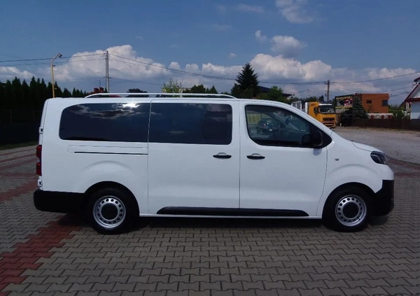 Toyota ProAce cena 95000 przebieg: 199000, rok produkcji 2018 z Zgierz małe 137